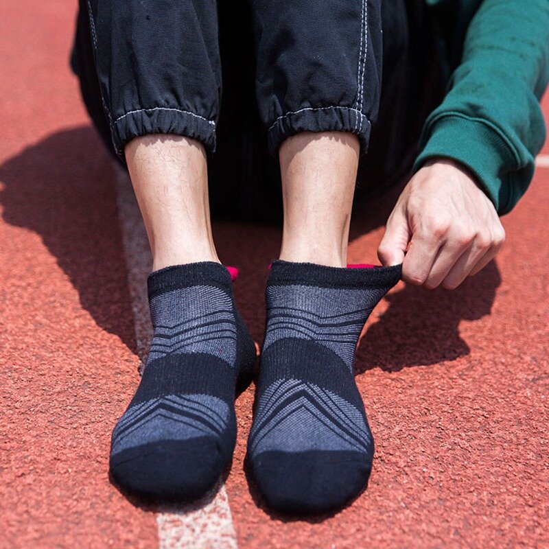 Casual Breathableหนากีฬาถุงเท้าผู้ชายULTRA-Comfortผ้าฝ้ายแฟชั่นถุงเท้าข้อเท้าถุงเท้าเรือ