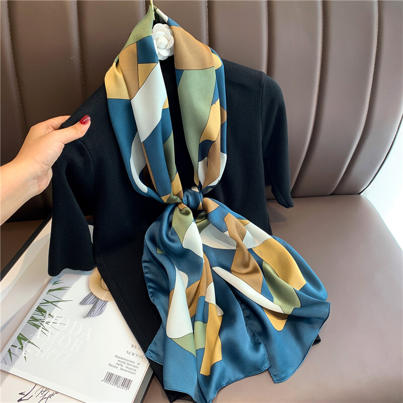 Bufanda delgada de seda satinada de lujo para mujer, pañuelo de diseño para el cuello, bolso de mano, chal, diadema, Foulard, novedad de 2022