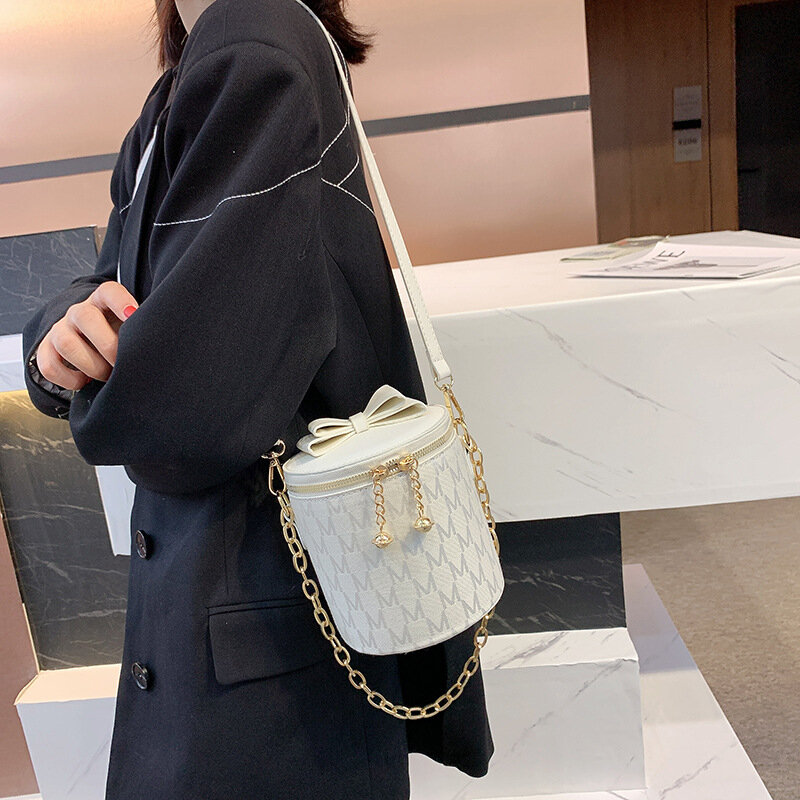 Luxury Designer Handbag Women's Leather 2021 Letter Printing Female Shoulder Bag Bucket Party Vintage Brand Trend Messenger Bag