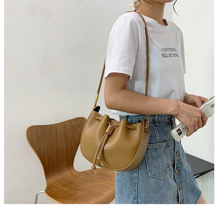 Marka projekt luksusowe panie wiadro torba na ramię z PU pojedyncze ramię duża pojemność messenger łączy szerokopasmowych kobiet torebka o jednolitym kolorze