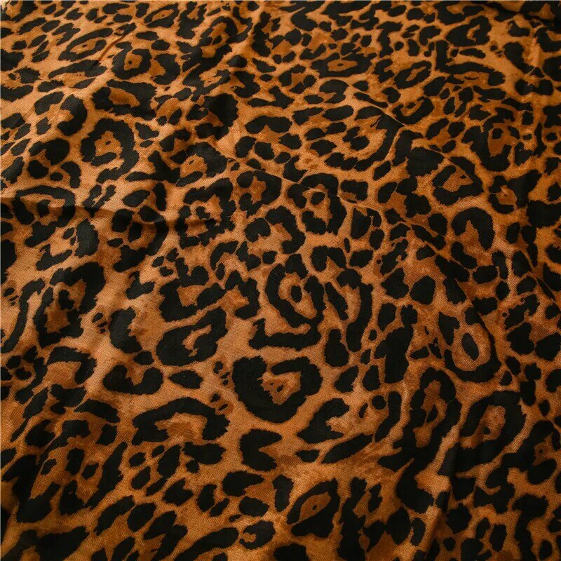 Moda jesień szary Leopard Fringe szalik wiskozowy Lady wysoki wydruk dobrej jakości hidżab szale i okłady kobiece Foulards Echarpe Designer