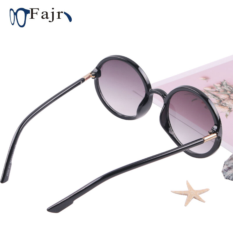 نظارة شمسية مستديرة للنساء بتصميم علامة تجارية نظارات شمسية موضة 2021 نظارات حريمي للظل بعدسات كلاسيكية كبيرة الحجم جديدة
