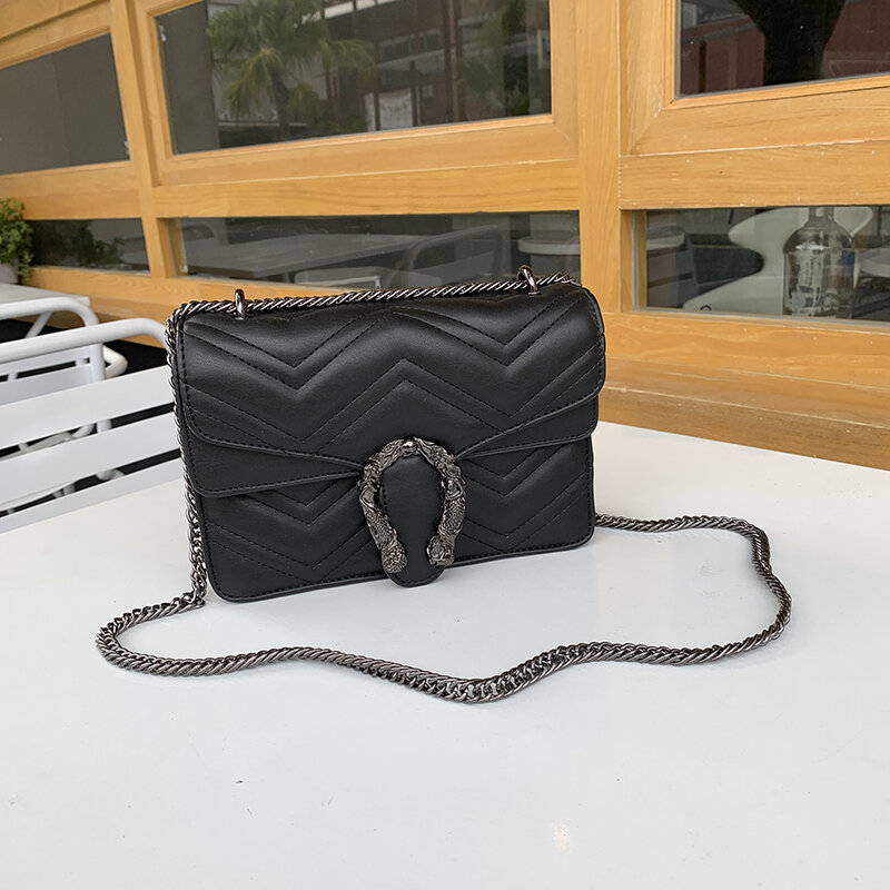 2021 new tide joker web celebrity texture ling qiu dong small madame chain inclined bag, wine bag leather bag