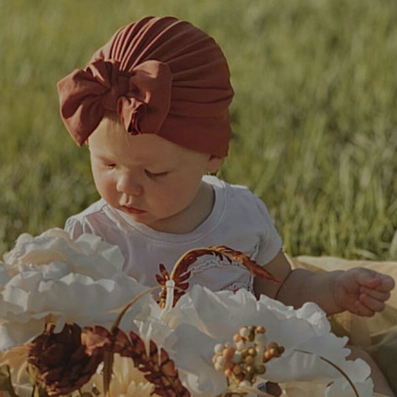 Turbante de algodón suave y cómodo para bebé, sombrero de Color sólido hecho a mano con lazo, gorros para bebé, decoración de ropa, 1 ud.