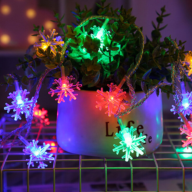 2M/3M/6M Snowflake LED String Lights Fairy Lights Festoon Led Light Battery-operated Garland New Year Christmas Decorations 2021