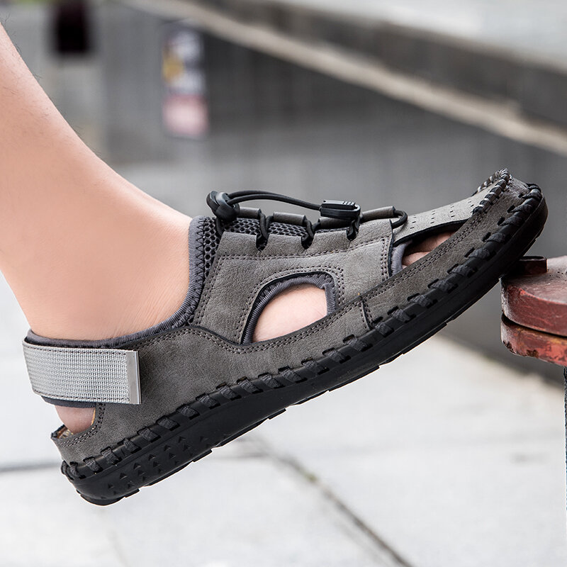 Sandali roma classici in pelle per uomo scarpe 2021 sandali estivi morbidi e confortevoli calzature da spiaggia per uomo all'aperto di grandi dimensioni fatte a mano