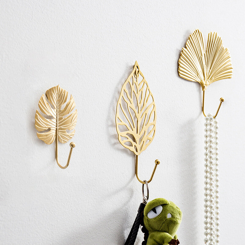 Nordic Leaf Shape ตะขอสีทอง Coat Rack กาวผู้ถือ Coat กุญแจแขวนฟรี-Hole บ้านผนังแขวนตกแต่ง