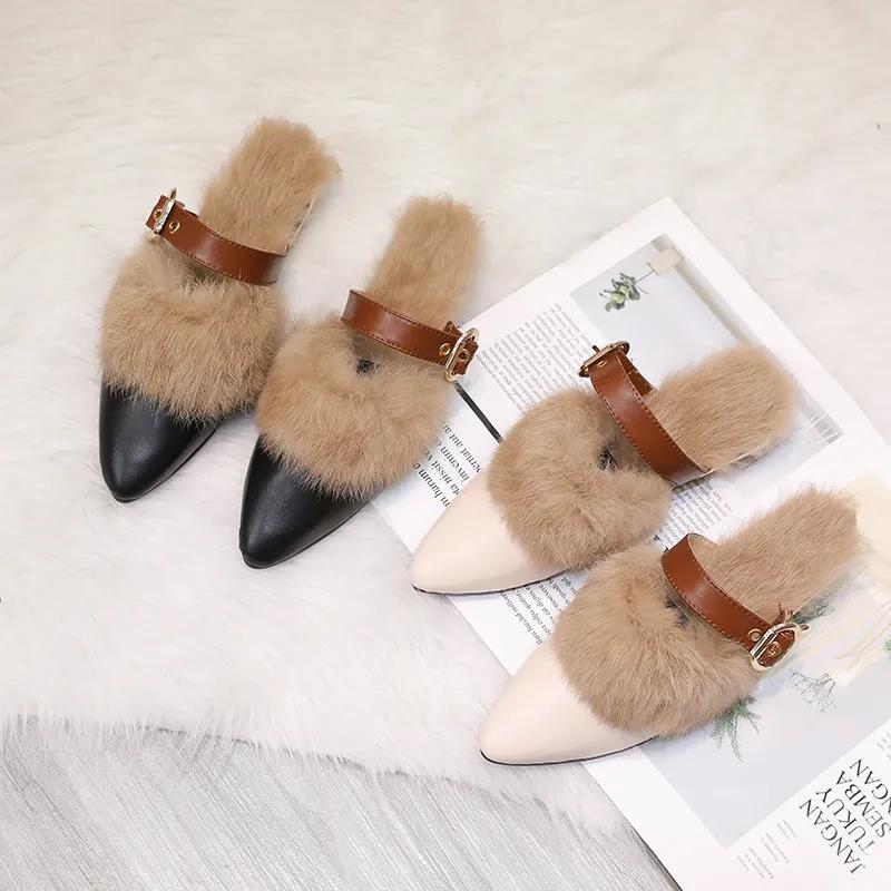 Zimowe damskie kapcie do domu płaskie buty wsuwane grube modne ciepłe kapcie futrzane damskie odzież wierzchnia pluszowe buty w dużych rozmiarach Zapatos Mujer