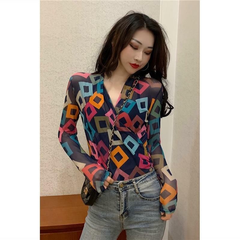 Women's T Shirt Vintage V Neck Color Geometric Printing Lace Transparent Thin Tops Wholesale Autumn Fashion Female Clothing