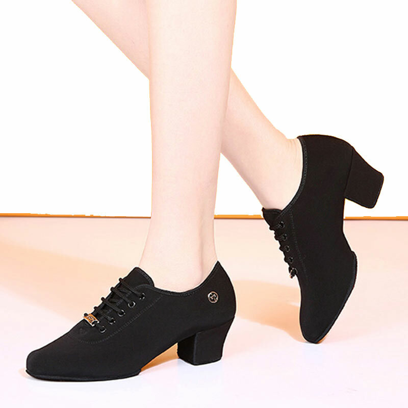 Sepatu Dansa Jazz Latin untuk Wanita Ballroom Hitam Merah Sepatu Tango Salsa Wanita Sepatu Menari Latihan Wanita Sneakers Tari Lembut