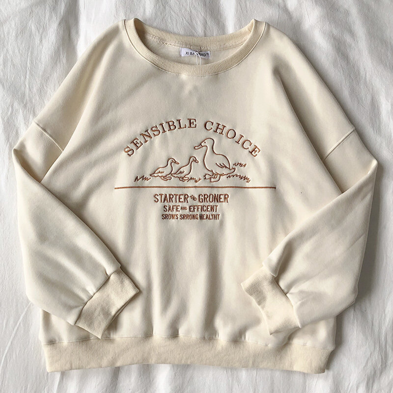 Mooirue Duckling Embroidery Women Sweatshirt Loose Harajuku Oversize Sweatshirt Pullovers For Autumn big size