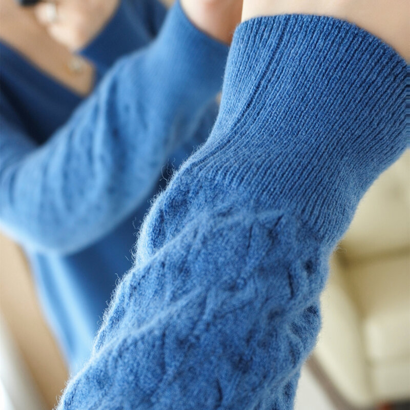 Jesienno-zimowy nowy wełniany sweter z dekoltem w serek damski krótki sweter Ioose i cienki jednolity kolor Hollow iong-sleeve Knit Bottoming