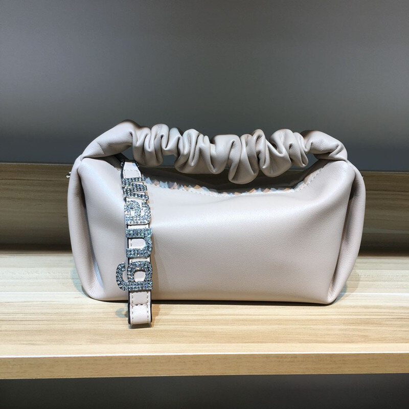 2021 New Luxury Brand Leather Simple Dumpling Bag All-match Mini Western-style Chain Diamond One-shoulder Messenger Female Bag