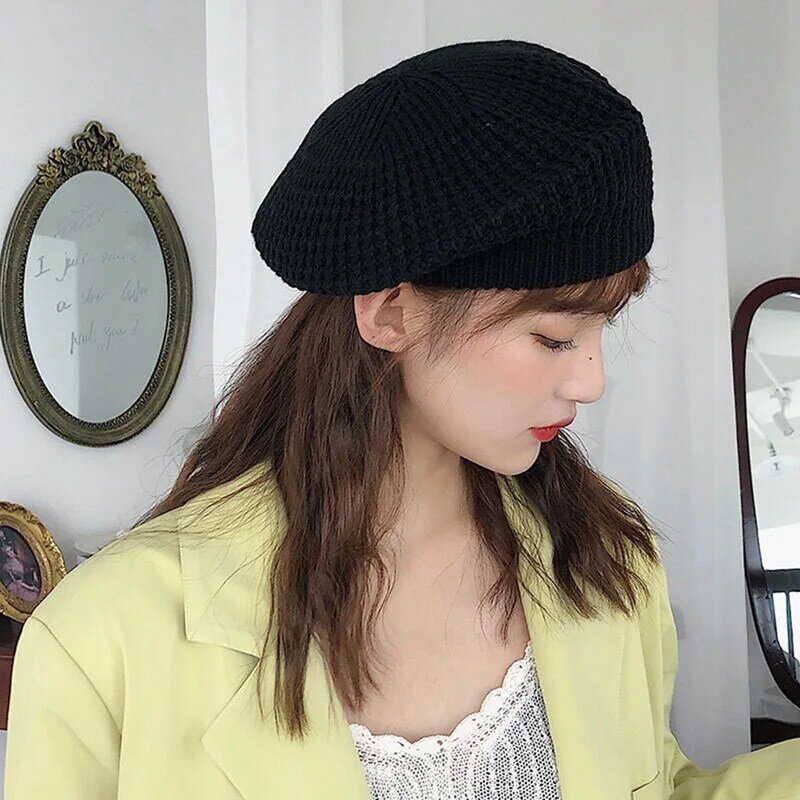 秋の冬のニットベレー帽女性日本ソフト姉妹かわいい英国帽子画家甘い色キャップ黒緑黄新
