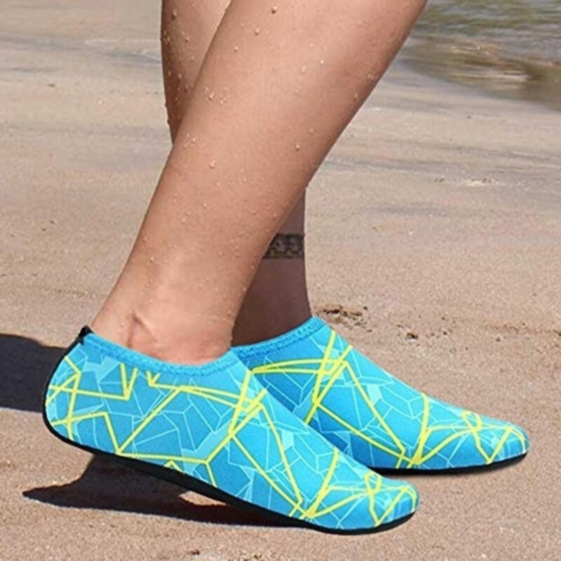 Verão sapatos de água dos homens sapatos de natação do aqua sapatos de praia grande plus size tênis para homem listrado colorido zapatos hombre