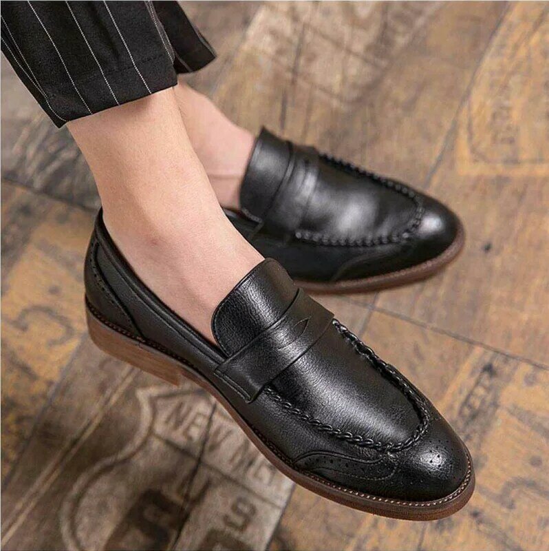 2021 Men's Handmade PU Black Retro Loafers Low Heel Comfortable Fashion Trend Classic Fashion Business Casual Shoes  ZQ0337