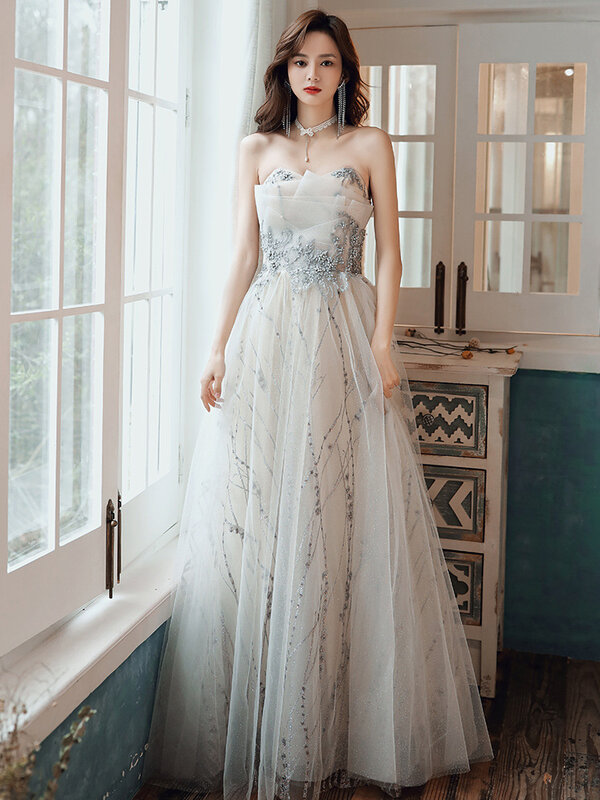 Gaun Malam Wanita 2020 Mode Baru Seksi dari Bahu Gaun Pesta Perjamuan Ratu Elegan Segaris Gaun Prom Berenda Belakang