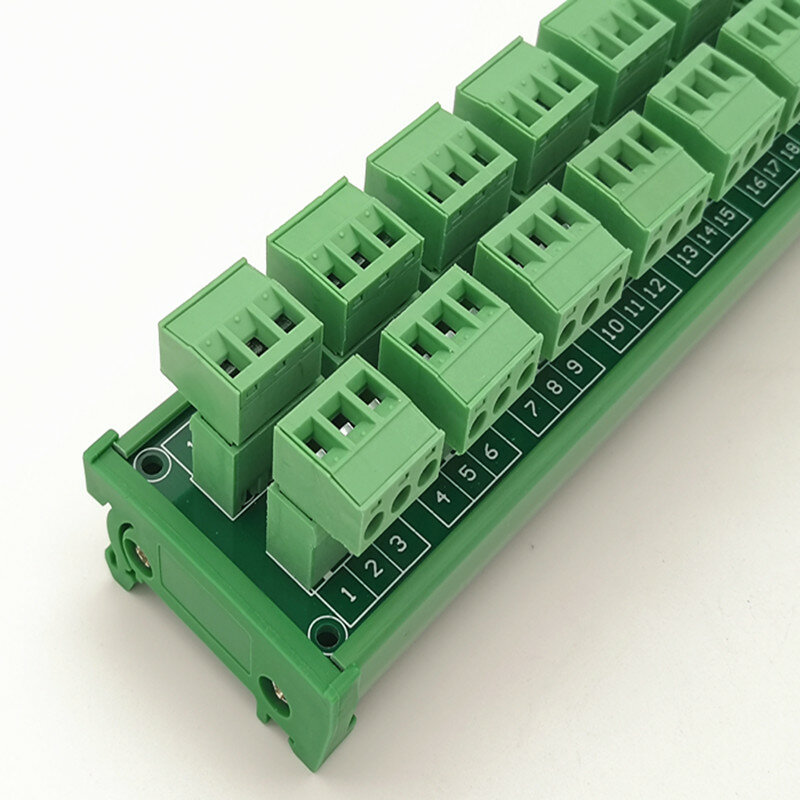 Montaje de carril DIN 15A/300V Módulo de distribución de bloque de terminales de tornillo de 8x3 posiciones.