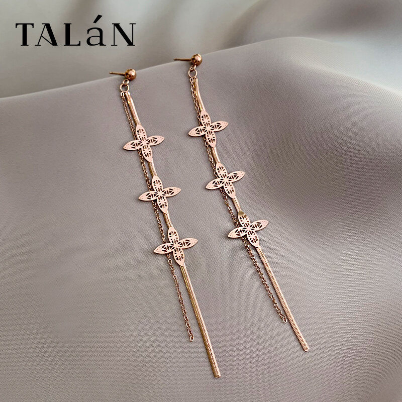 Orecchini a trifoglio lungo in acciaio al titanio in oro rosa orecchini da donna eleganti in stile coreano Normcore orecchini a bottone di alta moda