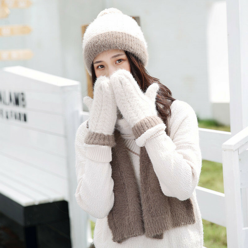 Drei-stück nette furball schal frauen handschuhe und hut drei-stück gestrickte anzug mädchen winter im freien erwärmung kit