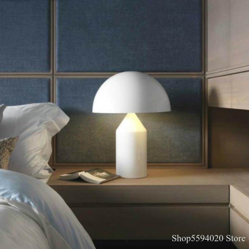 Lámparas de mesa de estudio para dormitorio, luz postmoderna minimalista, creativa, con forma de seta, personalidad nórdica, envío gratis