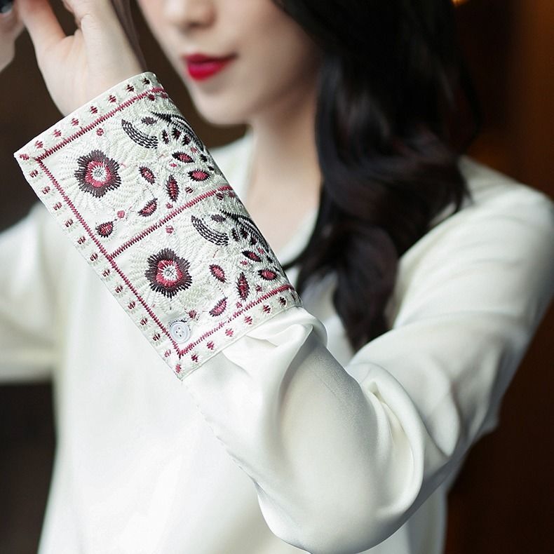 Chiffon embroidered shirt spring new V-neck fashion imitation silk shirt