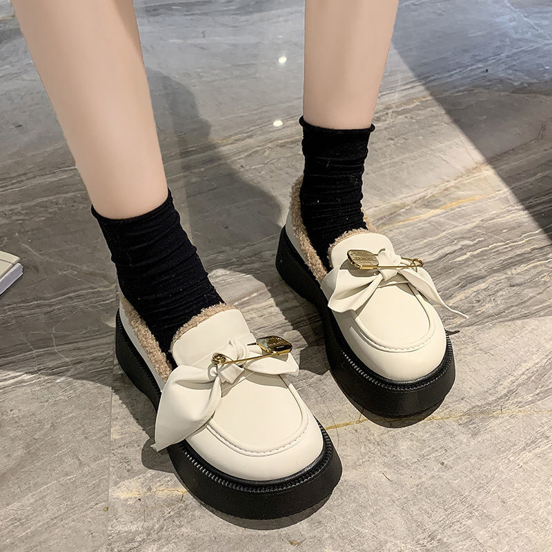 Zapatos de plataforma Mary Jane de felpa para Mujer, calzado plano de algodón cálido, uniforme de estudiante JK, mocasines, Otoño e Invierno
