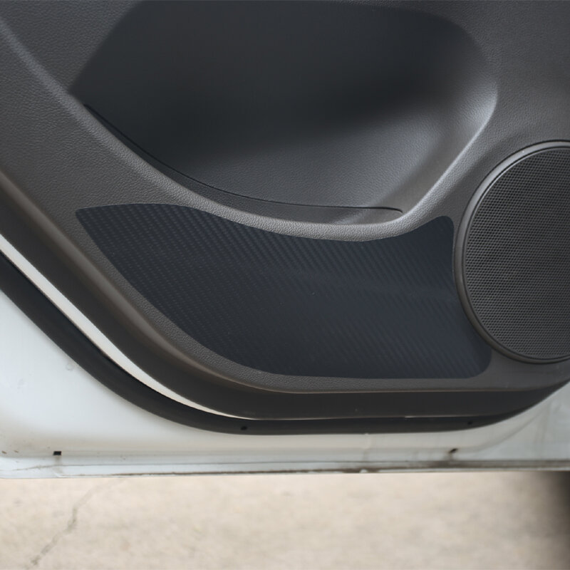 Um pouco mudança de fibra de carbono vinil interior porta proteção filme adesivo caso chevrolet cruze 2009 - 2014 acessórios