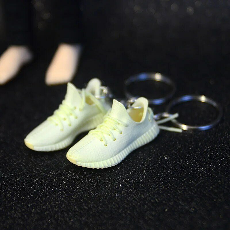 3d mini tênis yeezye chaveiro sapatos modelo mochila pingente para o namorado festa de aniversário presente alta qualidade sapatos chaveiro quente