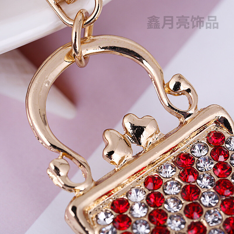 Hot-selling New Female Keychain Zinc Alloy Bare Diamond Ladies Bag All-match Ornaments