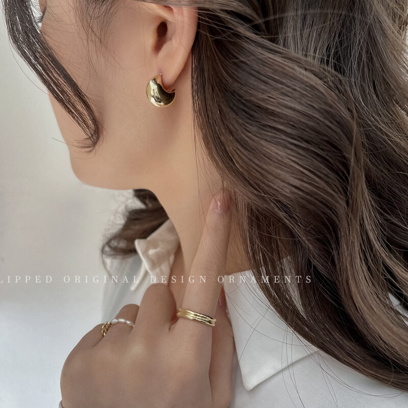 High Grade-Klasse Goldenen C- Typ Semi-Kreis Ohrringe frauen Neue Mode Korean Graceful Online Influencer persönlichkeit Wilden