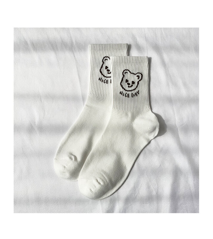 Funny Bear Socks Cartoon Cute Socks Women White Girls Fashion Solid Color Soft Kawaii Women Socks