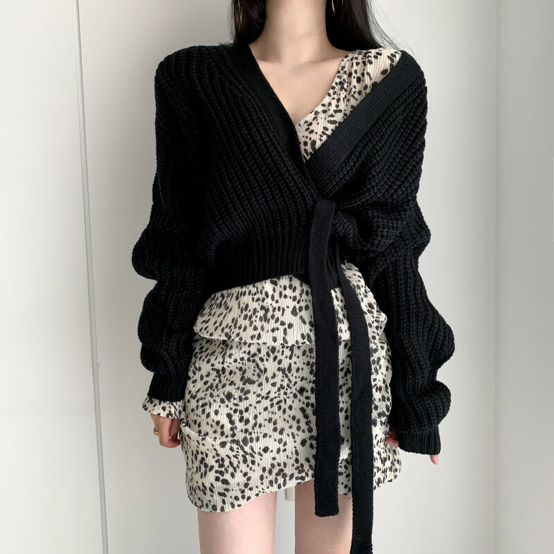 W koreańskim stylu szykowny styl bezczynności modny słodki Anti-Aging elegancki dekolt w serek Taro fioletowy gruba igła sweter sznurowany sweter dziergany