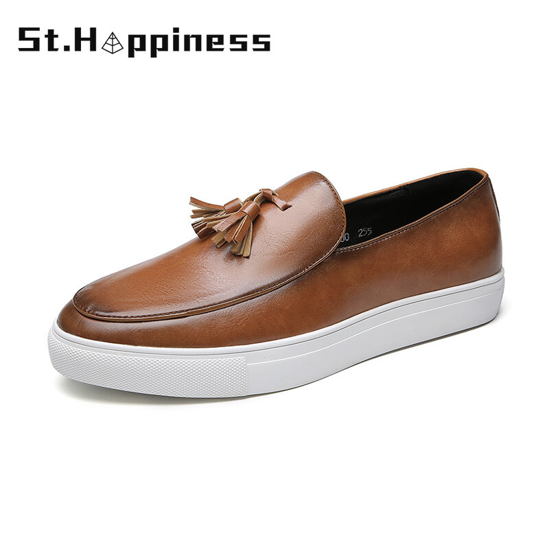 2021 New Summer Men's Leather Shoes Luxury Brand Original Slip On Boat Shoes Loafers Fashion Casual Board Shoes Big Size 47 Hot