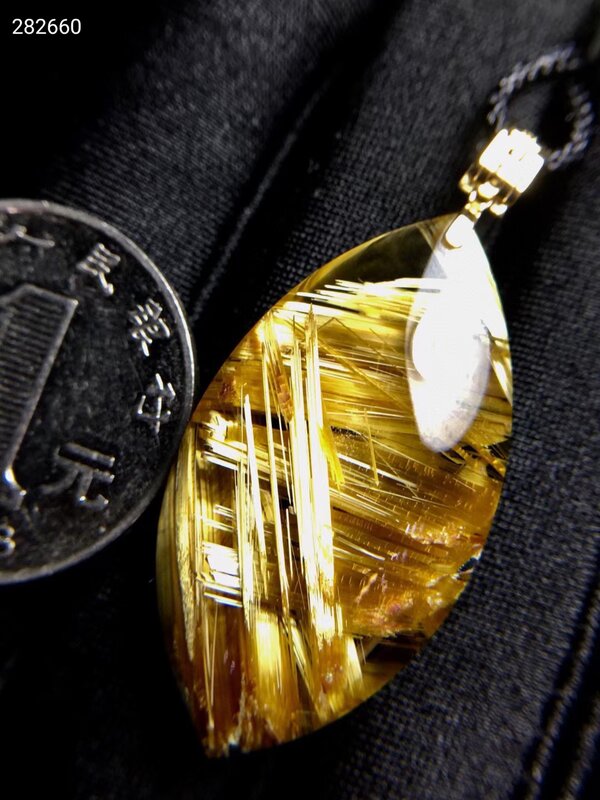 Natuurlijke Gold Rutielkwarts Water Drop Hanger Rijke Kristal 36.3*19.6*10.5Mm Rutilated Sieraden Vrouwen Mannen Brazilië aaaaaaa