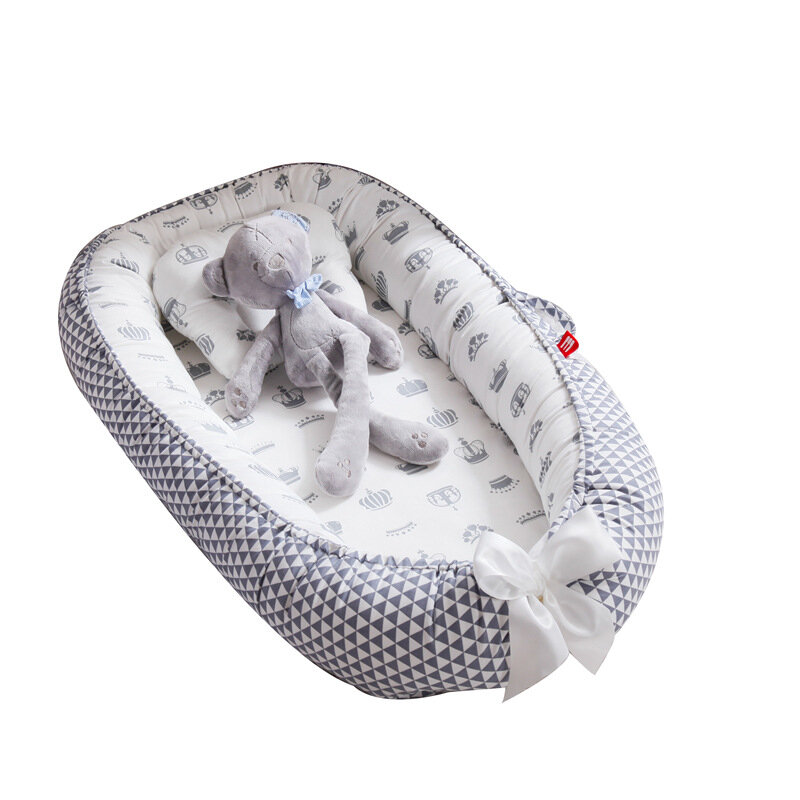 Folding, removable and washable portable anti-pressure crib bed Bionic full detachable baby pillow travel crib