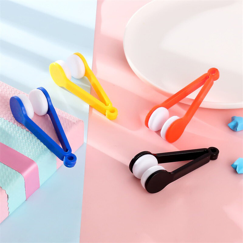 Portable Soft Microfiber Mini Eye Glasses Lens Cleaning Brush Spectacles Sunglasses Cleaner Wipe Cleaning kit Clean and Clear