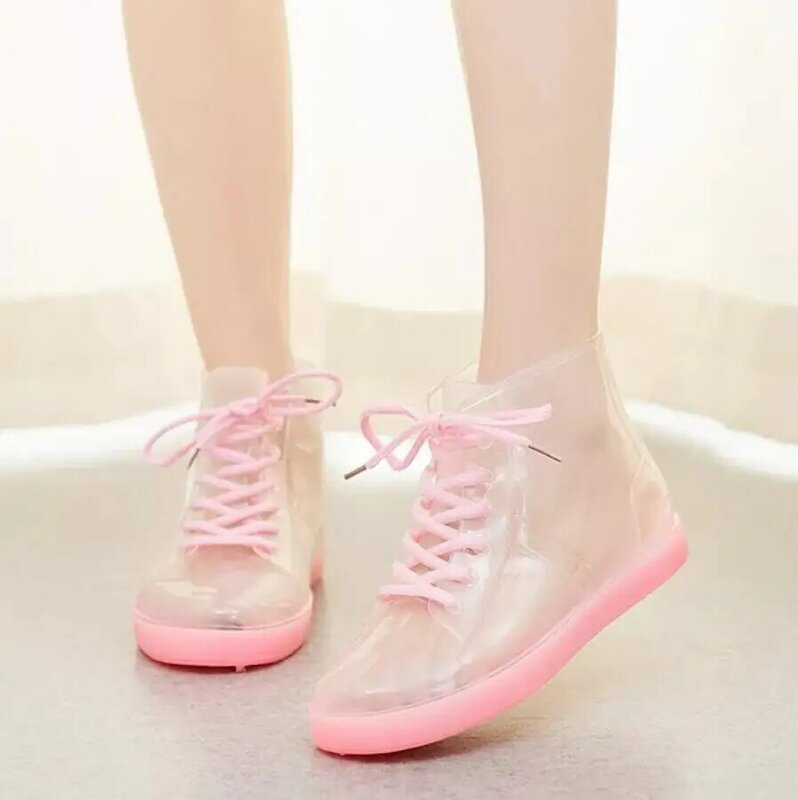 Mulher botas de chuva senhora madura rendas até sapatos de senhora à prova dwaterproof água transparente doce cor tornozelo sapatos ao ar livre da menina botas agua mujer