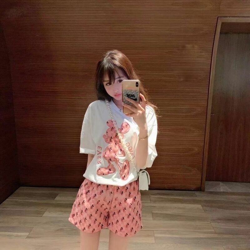 夏新2021韓国刺繍プリントルーズtシャツ + ハイウエスト弾性ウエストファッションショーツツーピースセット女性のM-3XL