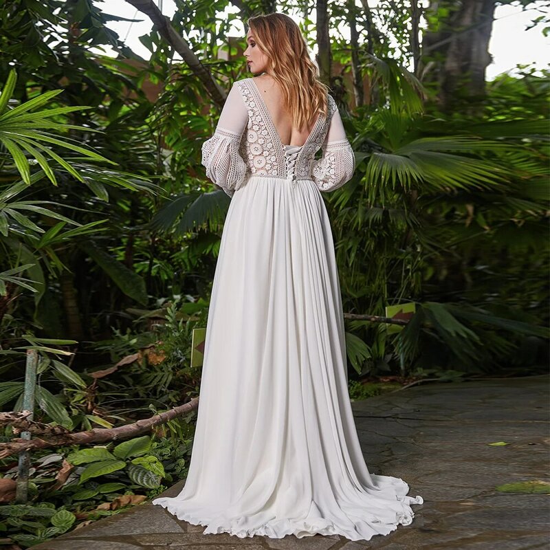 Modest Plus Size Wedding Dresses Boho Lace Chiffon A Line V-neck Long Sleeve Bohemian Vintage Bridal Gown Floor Length Open Back
