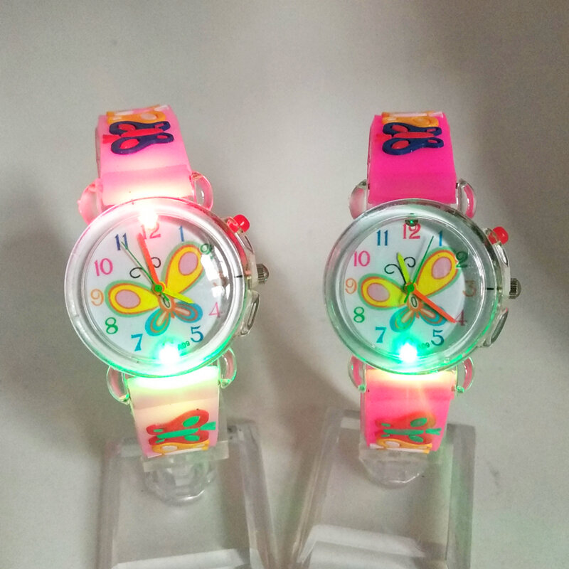 5 stili Flash Light calcio bambini orologio Sport bambini orologi orologio digitale luminoso orologio studente bambino ragazze ragazzi orologio giocattolo