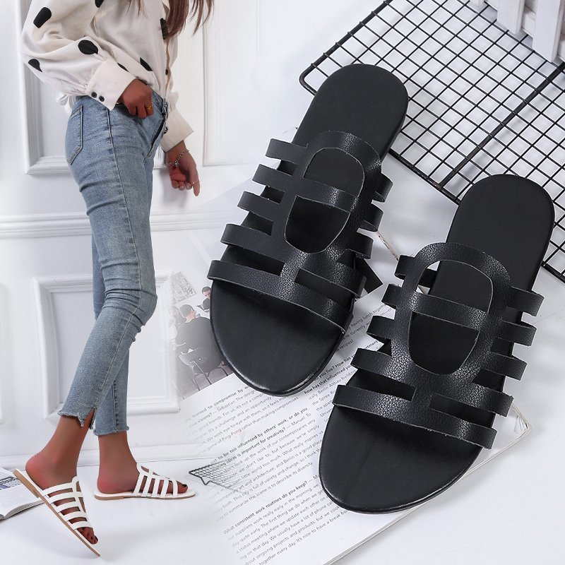2021 Summer New Women's Solid Color Round Head Hollow Slippers, Square Heel Flat Bottom Lightweight Non-slip Women's Slippers