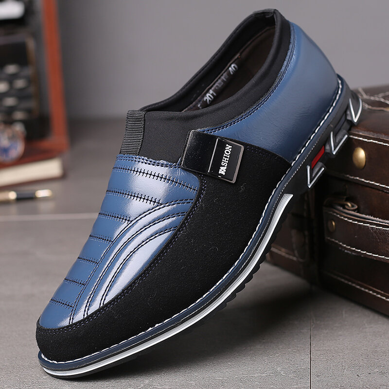 Zapatos informales de cuero para hombre, mocasines transpirables de gran tamaño, a la moda, de negocios, color negro, para primavera