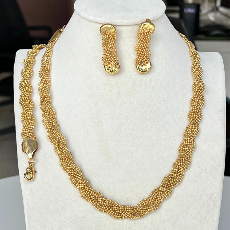 Novo design colar conjunto tendência conjuntos de jóias africanas para mulheres colar e earing pulseira dubai ouro cor festa de casamento nupcial