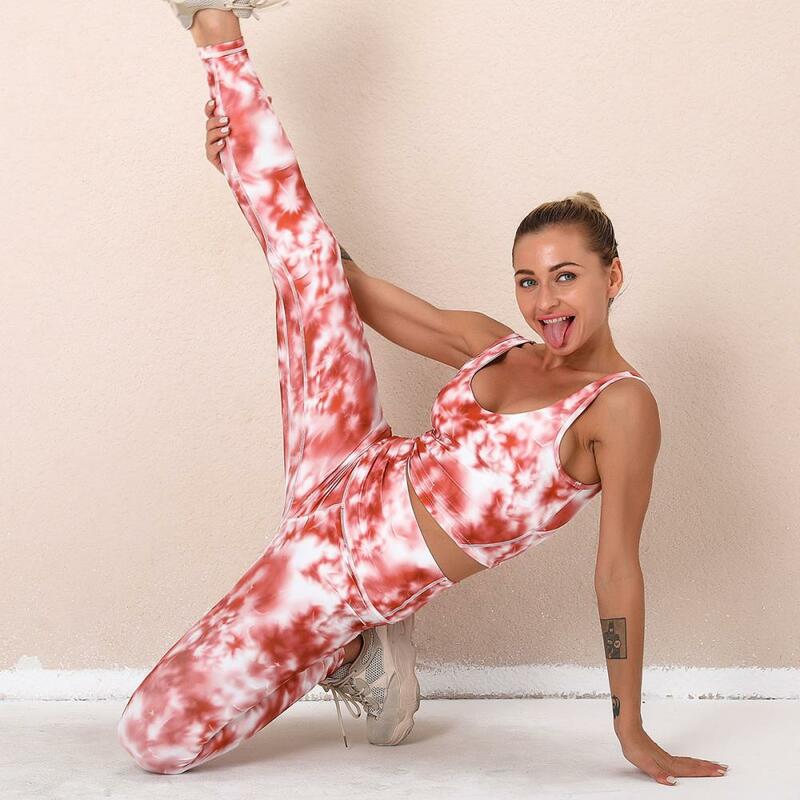 Set Yoga Pakaian Olahraga Wanita Mencetak 2 Buah Legging Tanpa Jahitan Push Up Atasan Olahraga Top Yoga Kebugaran untuk Pakaian Olahraga Wanita
