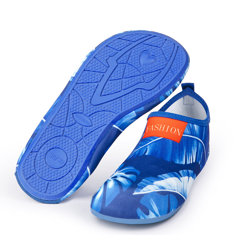 Men Women Baech Shoes Quick Dry Black Upstream Shoes Slip-On Aqua Water Shoes Comfortable Beach Pool Swim Bathing Sneaker