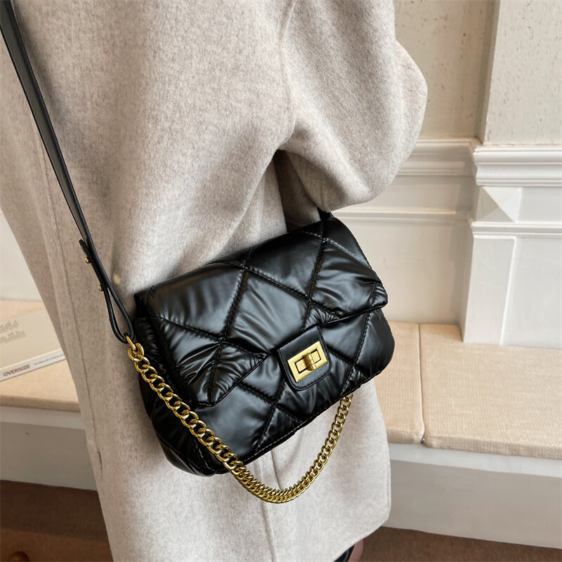 Retro nylon rhombus lady messenger bag high quality designer chain handbag travel fashion all-match shoulder bag 2021 new