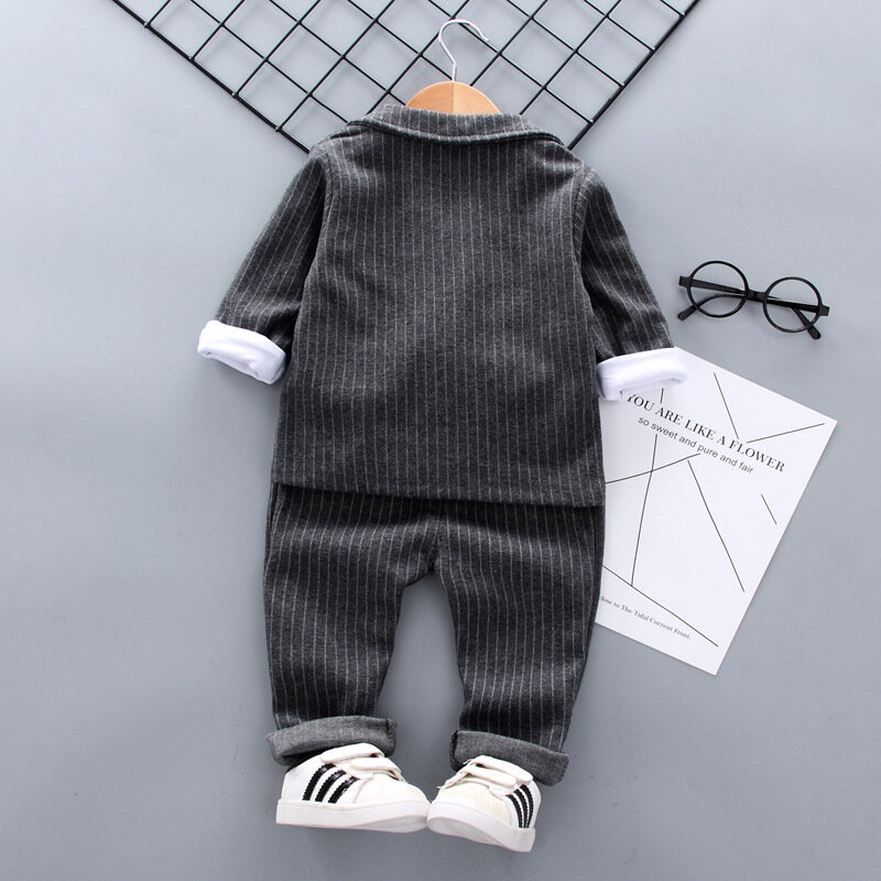 Set Pakaian Musim Semi Anak Laki-laki 0-5 Tahun 2021 Kaus + Celana Aktif Kartun Fashion Kasual Baru Anak-anak Bayi Balita Pakaian Anak Laki-laki