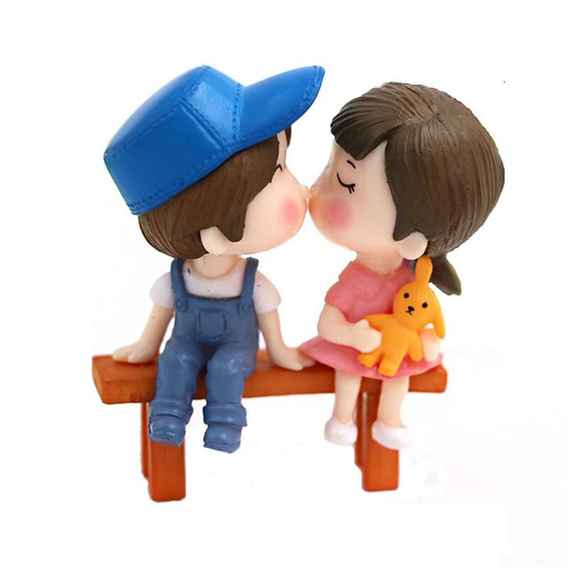 Rccity ornamentos decorativos de pvc para casal, bonecos miniatura para beijos e banco com mini ornamentos