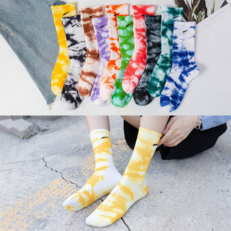 Nova moda tie-dye meias de algodão colorido vortex gancho 19 estilos hiphop skate engraçado feliz macio meninas sockings